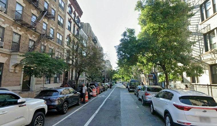 Jay Street Busway Gets Concrete Boarding Islands to Split Up Buses and Bikes