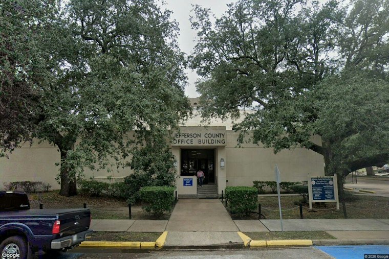 Jefferson County Voters Report Ballots Flipping to Other Candidate, Clerk Says Check Before Printing