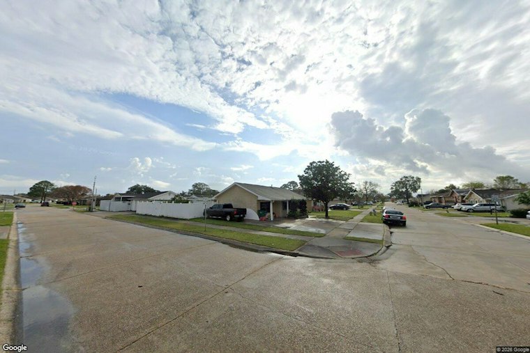 Jefferson Parish Officer, Suspect Shot in West Bank Gunfire Exchange