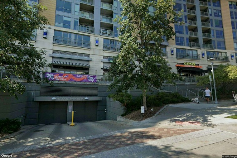 Jerk Goin' Berzerk Brings Nebraska's First Jerk Fusion Menu to Midtown Crossing