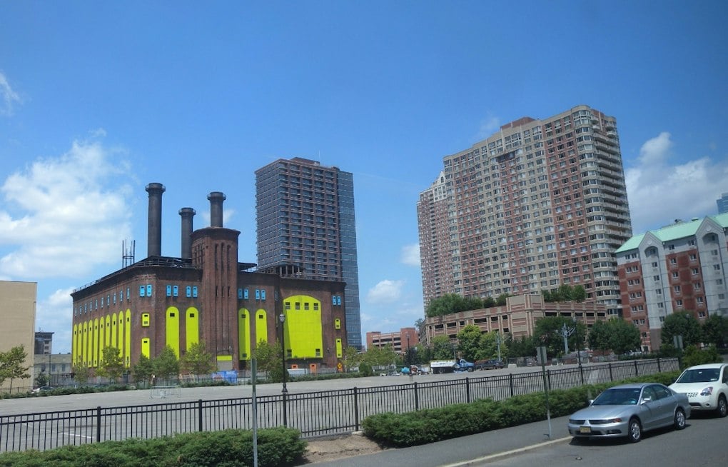 Jersey City Finally Seeks Buyer For Crumbling Historic Powerhouse Downtown