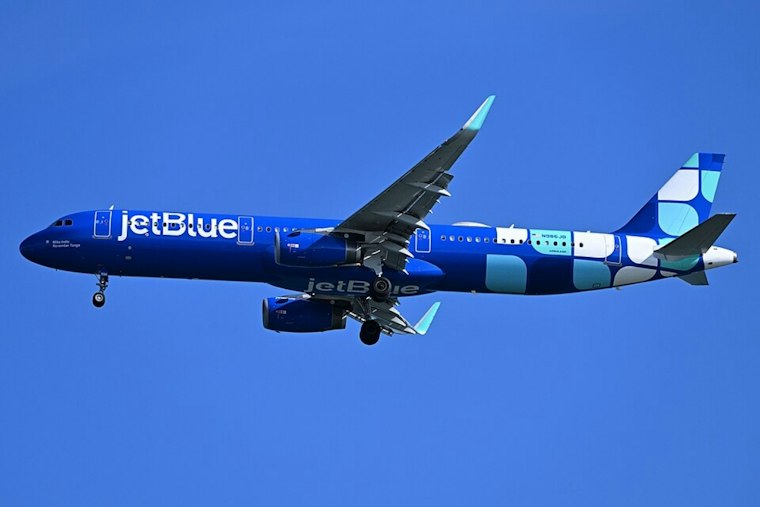 JetBlue's Child-Free Flights to Fort Lauderdale Pair With Adults-Only Cruise