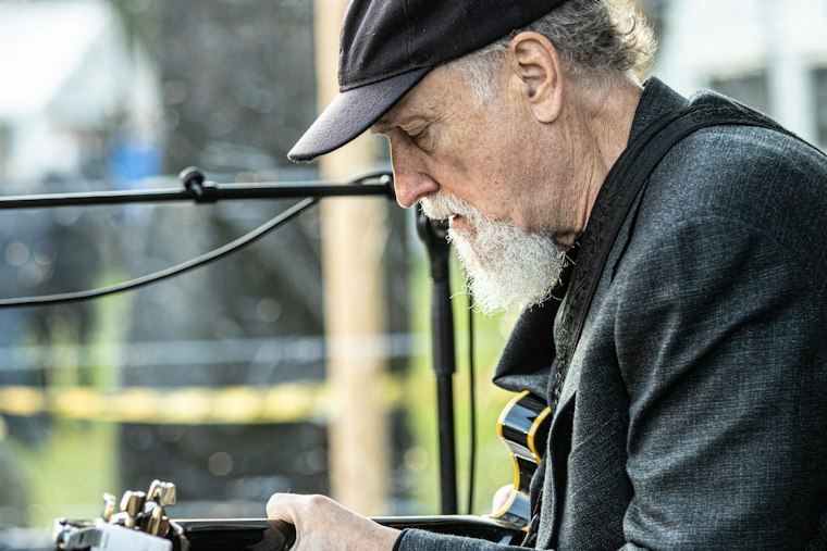 John Scofield Brings Funky Electrospective to SFJAZZ on Halloween Weekend