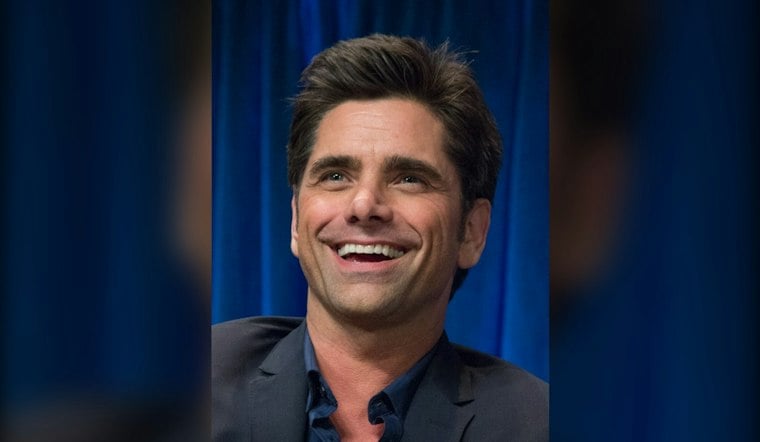 John Stamos Accepts Bob Saget Legacy Award at $1 Million Charity Night