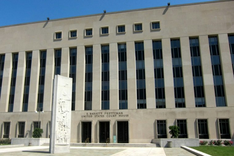 Judge Blocks Education Department From Naming Foreign Donors to Harvard, Columbia