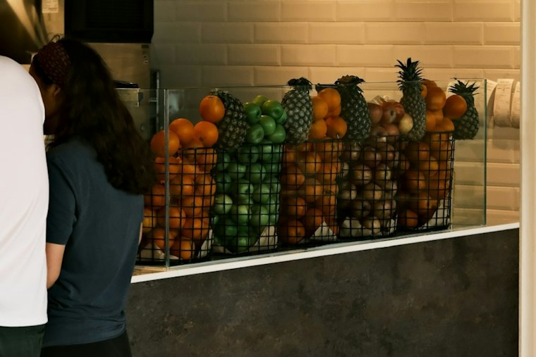 Juice It Up! Opens New Temecula Store at Palm Plaza