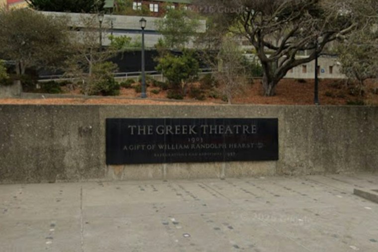 Jungle Brings Sold-Out Grooves to Berkeley's Greek Theatre This Week