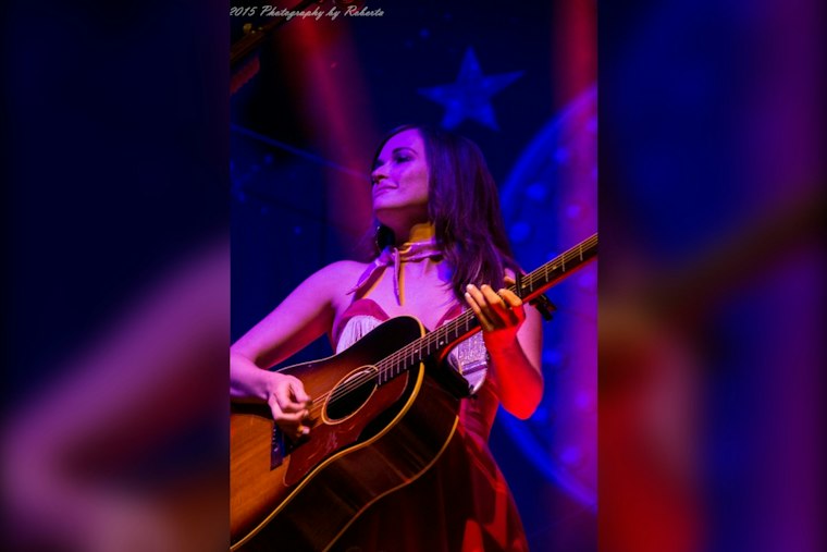 Kacey Musgraves' Tour Bus Driver, an Ex-Firefighter, Rescues Man in Kingman Rollover