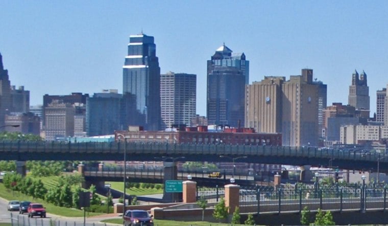 Kansas City Basks in Balmy 79-Degree Friday Before Gray Skies Creep Back