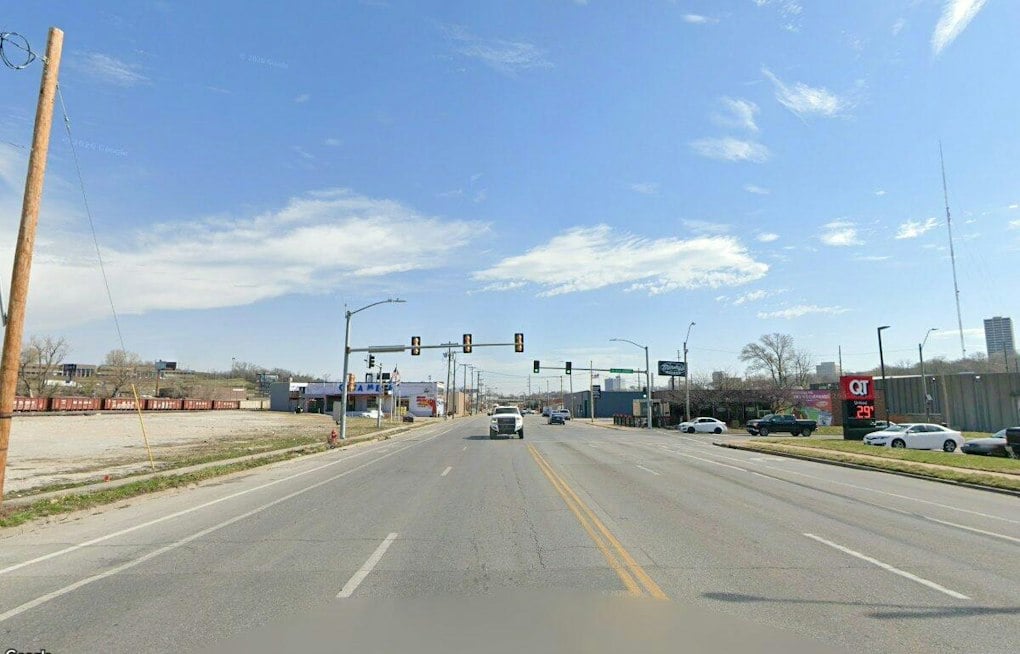 Kansas City, Kansas Woman, 24, Found Dead Under Bridge After Going Missing