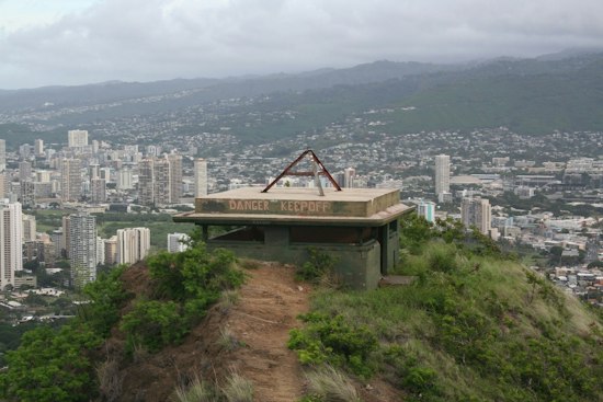 Kapiʻolani CC Toasts 80 Years With Ruby Jubilee at Diamond Head