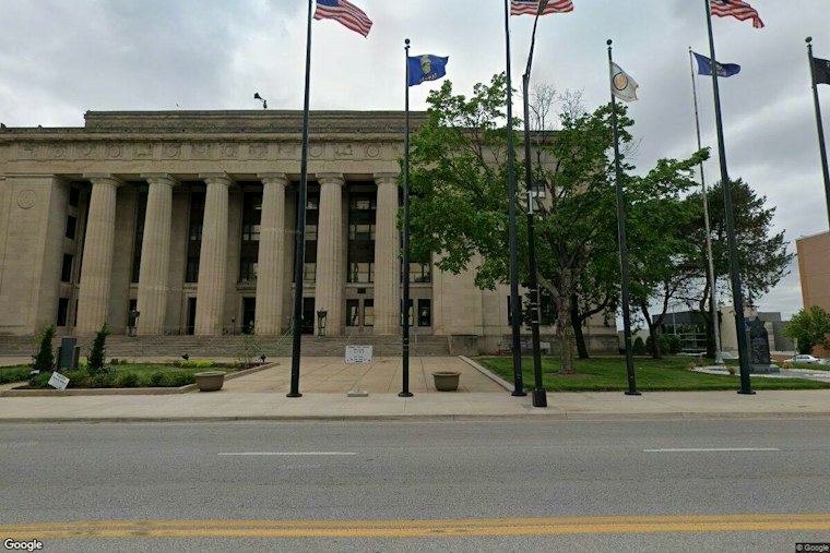 KCK Officer Dodges Felony Drug Time, Pleads Guilty to Misusing Police Database