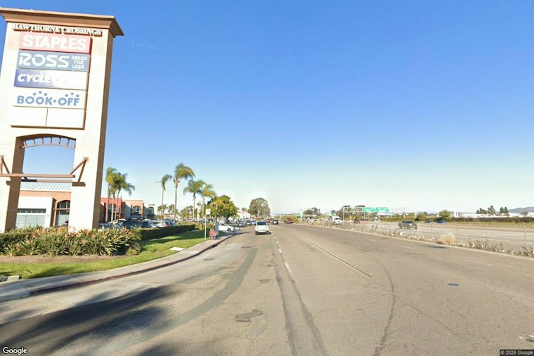Kearny Mesa Motorcyclist, 34, Dies After Bike Veers Into Streetlight Pole