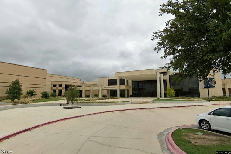Keller Council Approves 21 Gated Homes Behind High School Tennis Courts