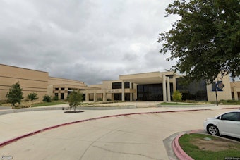 Keller Council Approves 21 Gated Homes Behind High School Tennis Courts
