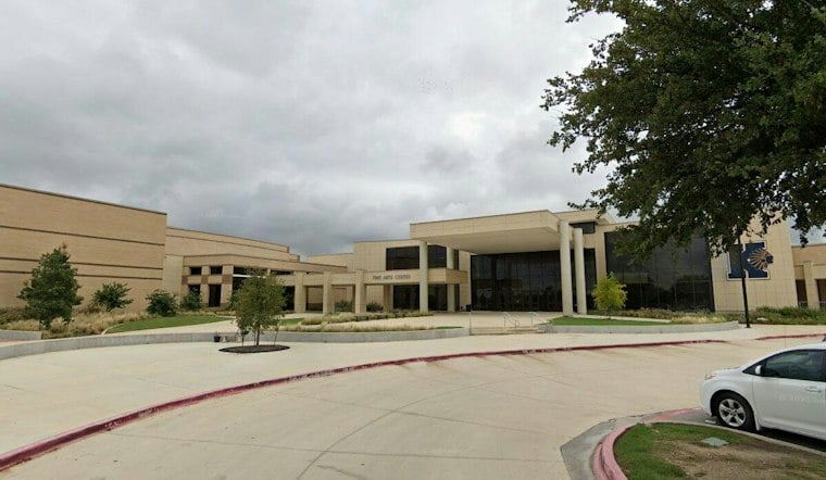 Keller Council Approves 21 Gated Homes Behind High School Tennis Courts