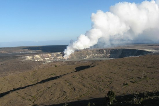Kīlauea Magma Finds New Path Underground, Shuts Keanakākoʻi Area at Big Island Park