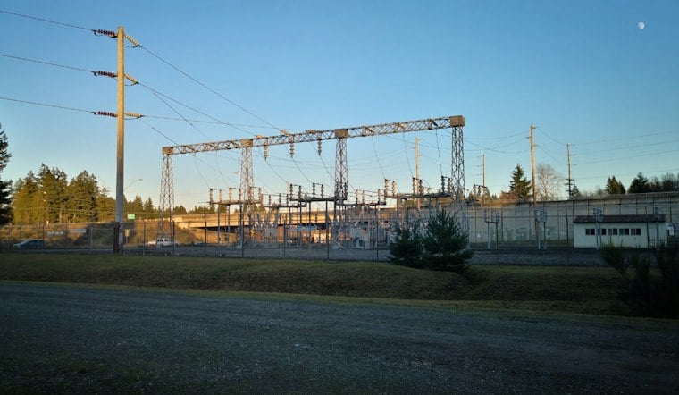 Kirkland Power Outage Strands 2,300 Customers as PSE Delays Restoration Estimate