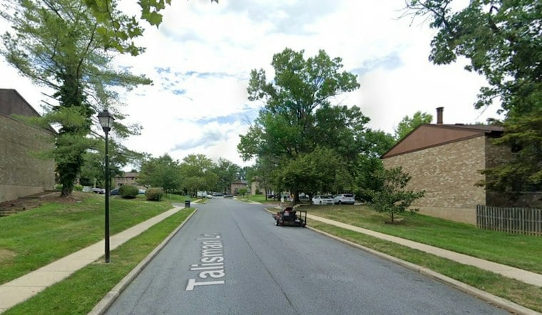 Knife-Wielding Pair Robs Food Delivery Driver Near Columbia Schools