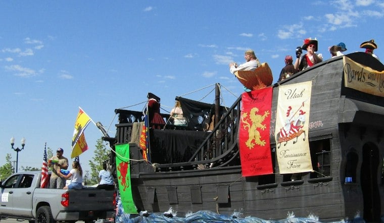 Knights Clash With Maces as Mona's Renaissance Faire Hits 14th Year