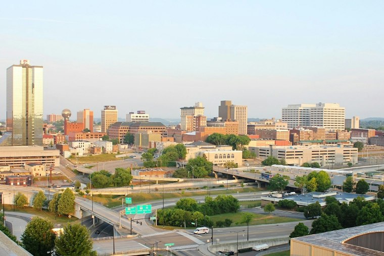 Knoxville’s Last Taste of Summer Before Frosty Fall Weekend Hits