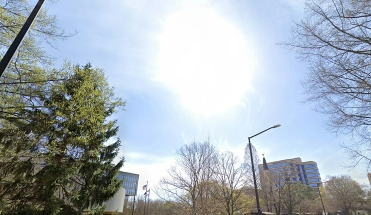 Knoxville Sizzles at 89 Before Stormy Weekend Washout