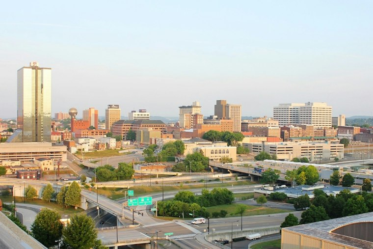 Knoxville Swaps Sizzle for Shiver: Frost on Deck, 70s Rebound Next Week