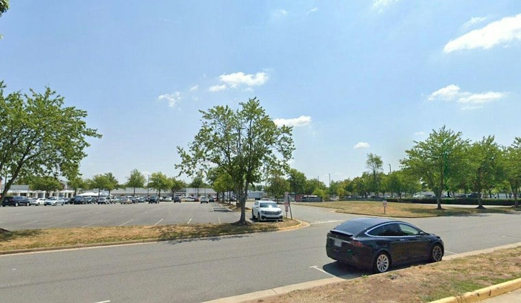 Korean Chicken Giant BHC Plots Chantilly Spot After Ballston Debut