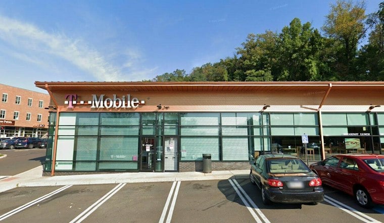 Korean Fried Chicken Chain bhc Lands First Pennsylvania Shop in Elkins Park