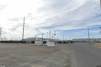 Kotek Freezes Oregon Data Center Permits Through 2027, Amazon Project in Limbo