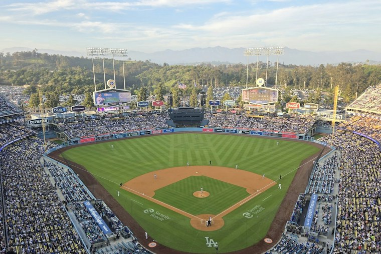 LA Bar Group Turns $60K Dodgers Bet Into Hedge Against Playoff Letdown