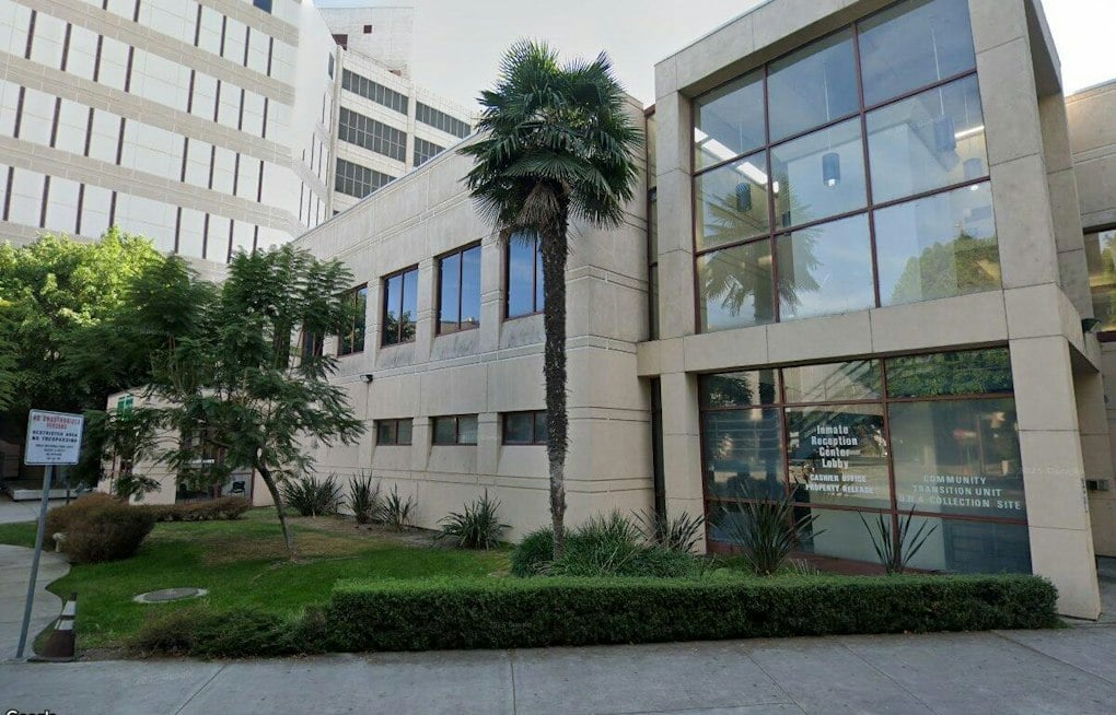 LA County Jail Deputy Broke Inmate's Neck, Family Says in Wrongful Death Suit