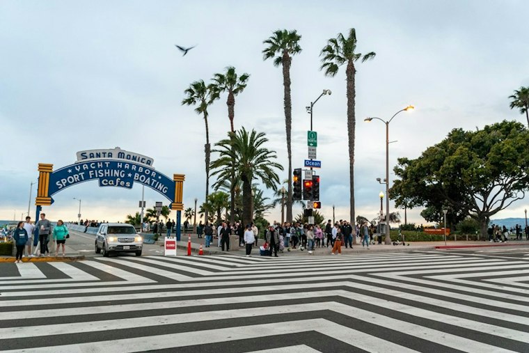 LA Drivers Could Soon Face $63 Fines for Parking Too Close to Crosswalks
