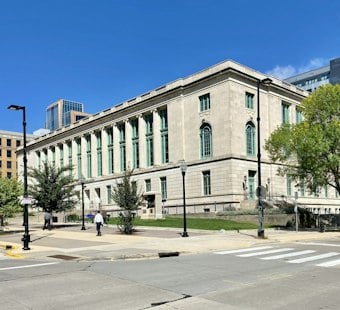 Lake Country Judge Seat Up for Grabs April 6 After One-Star Review Scandal