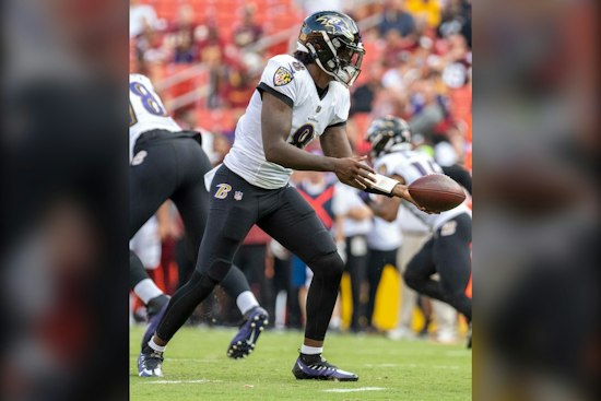 Lamar Jackson Exits Ravens-Titans Game With Ankle Injury After Hot First Half