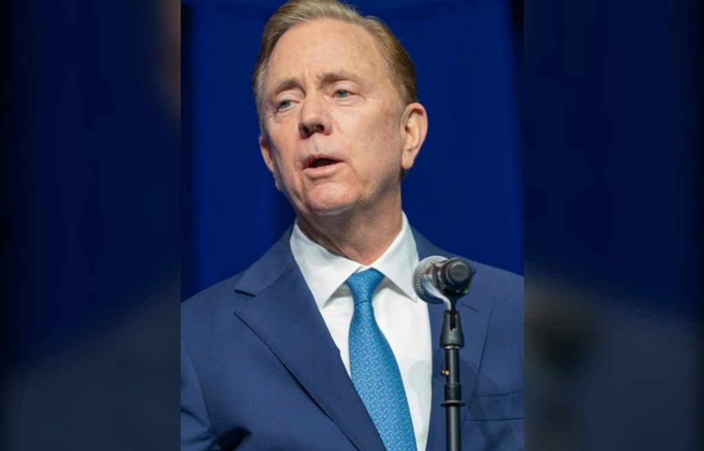 Lamont-Eversource Texts Show CEO Pushing Governor on $1B Storm Bill