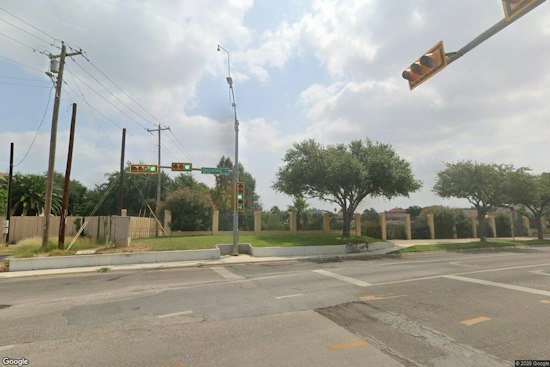 Laredo Man, 26, Jailed After Throwing Rocks at Cars, Dirt and Pebbles at Officer, Patrol Car