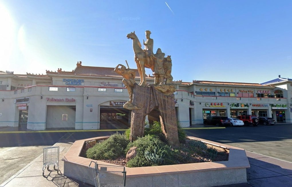 Las Vegas Chinatown Rolls Out Art-Wrapped Bus for New Mural Crawl