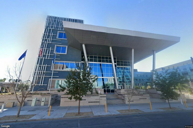 Las Vegas Judge Walker Faces Rematch With Pellizzari for Court Seat