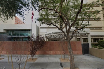Las Vegas Man Sues Jail, Says Leg Infection Led to Amputation