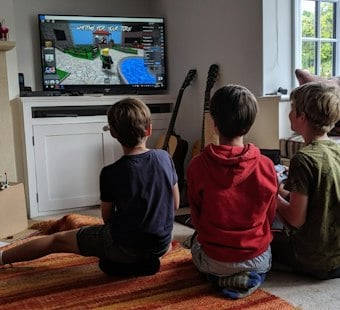 Las Vegas Parents Sue Roblox After Predator Sent 9-Year-Old Explicit Photos for Years