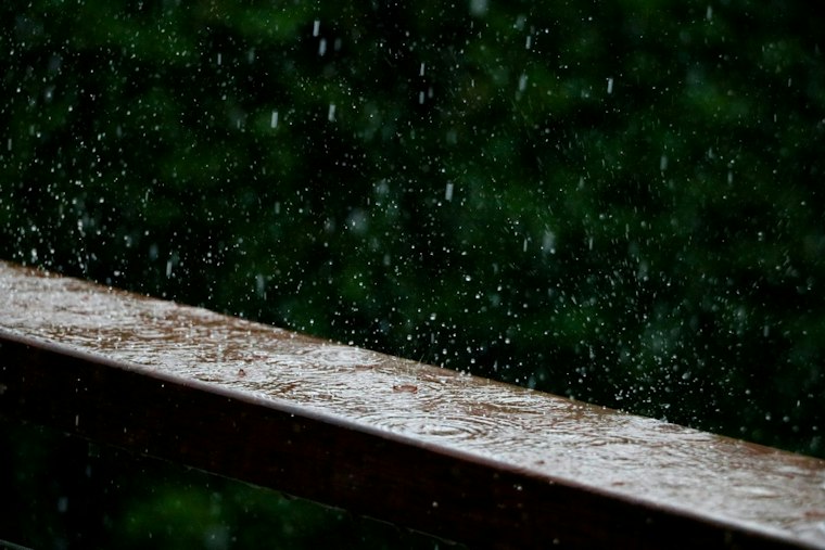 Las Vegas Valley Braces For Heavy Rain As Flood, Wind Threats Surge