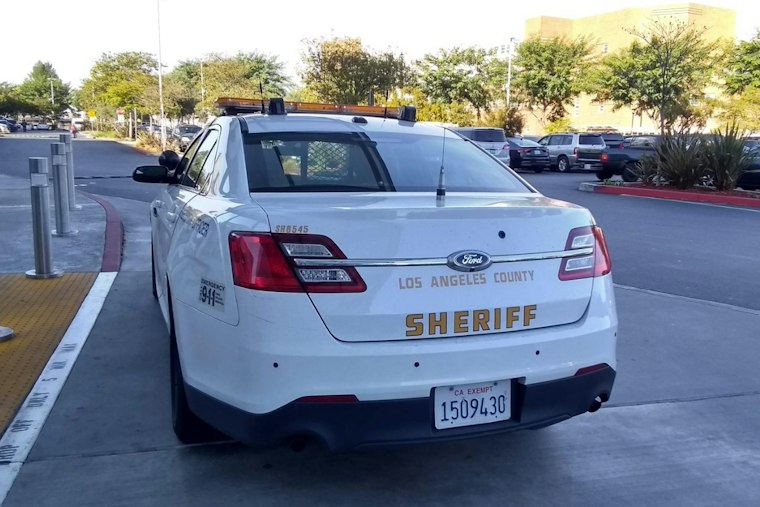 LASD Homicide Bureau Responds to Shooting-Death Investigation