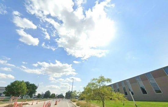 Last Warm Blast: Omaha Soaks Up One More Sunny Weekend Before Rain Rolls In
