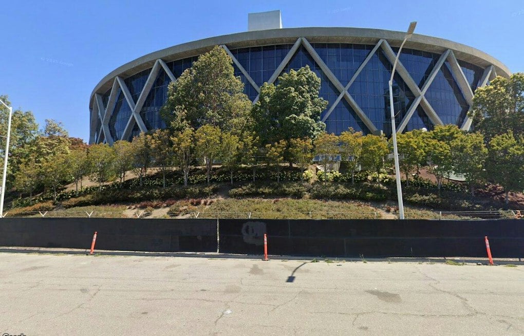 Led Zeppelin's 1977 Oakland Shows Sold Out Fast, Then Backstage Violence Led to Four Arrests