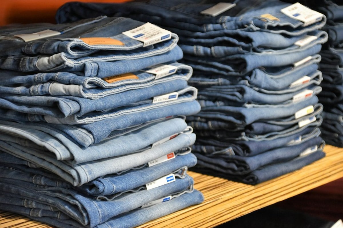Levi's Sued Over Unreturned Tariff Refunds to Customers