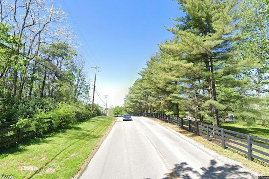 Lexington Police Investigate Student’s Morning Crash on Briar Hill Road