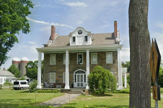 Lincoln's Hearthside House Reenacts an 1873 Death for Victorian Mourning Tours