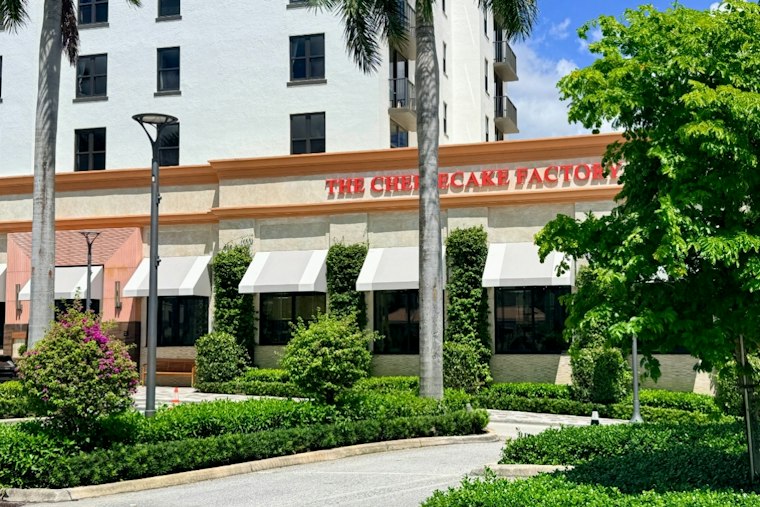 Little Ruby's, NYC Cafe Behind the Bronte Burger, Picks CityPlace for 2027 Debut