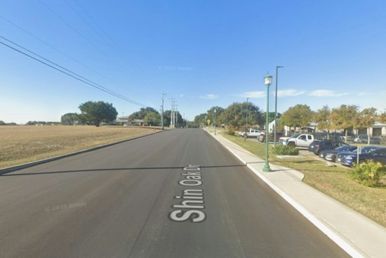 Live Oak's Shindig on Shin Oak Returns Saturday With Ponies and Live Music